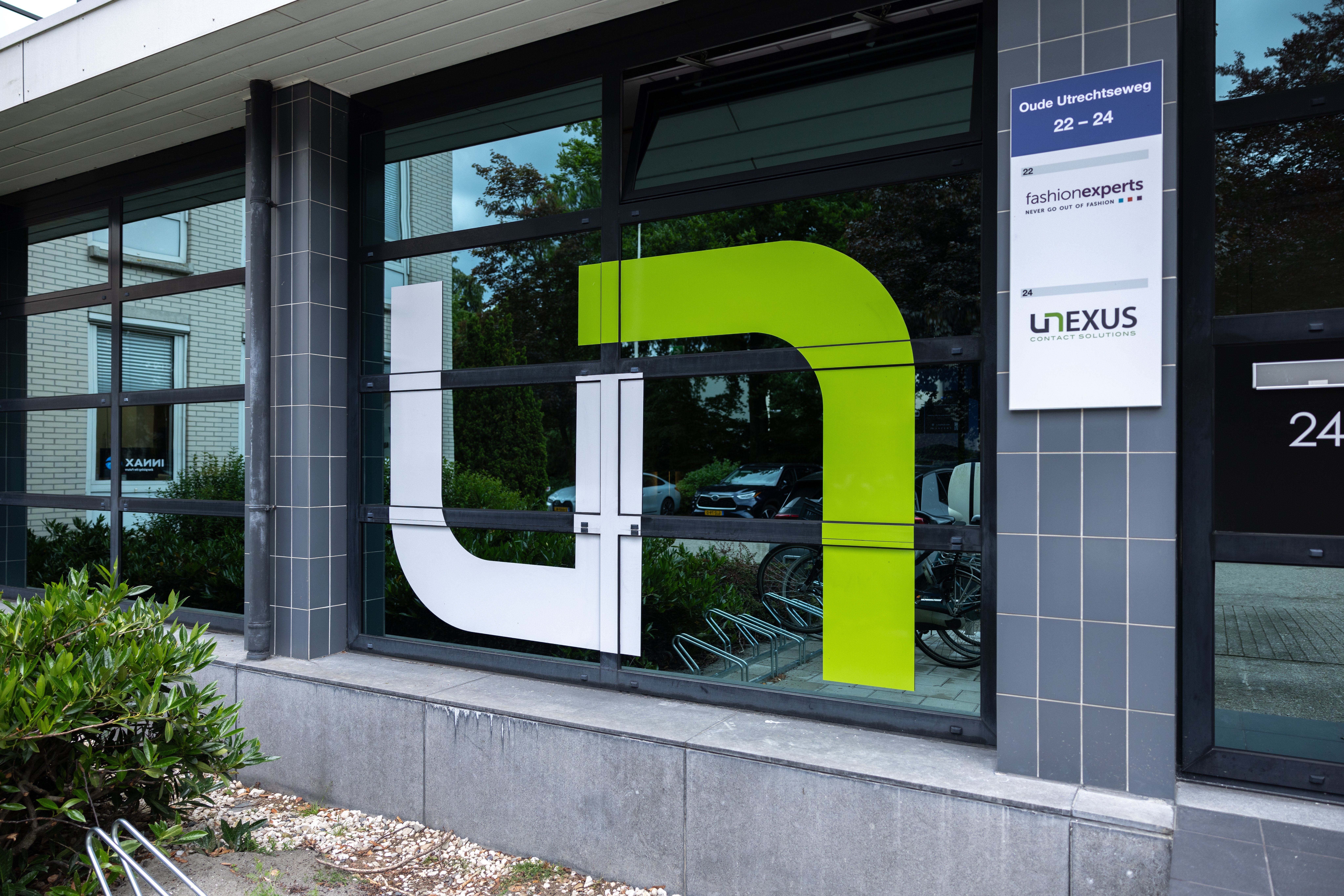 556A9648 UNEXUS by JH