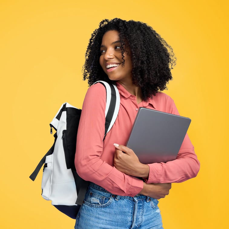 Duales-Studium-quadratisch-AdobeStock_1034558446