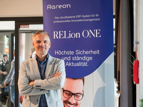 106_20240911_STW_EM226869